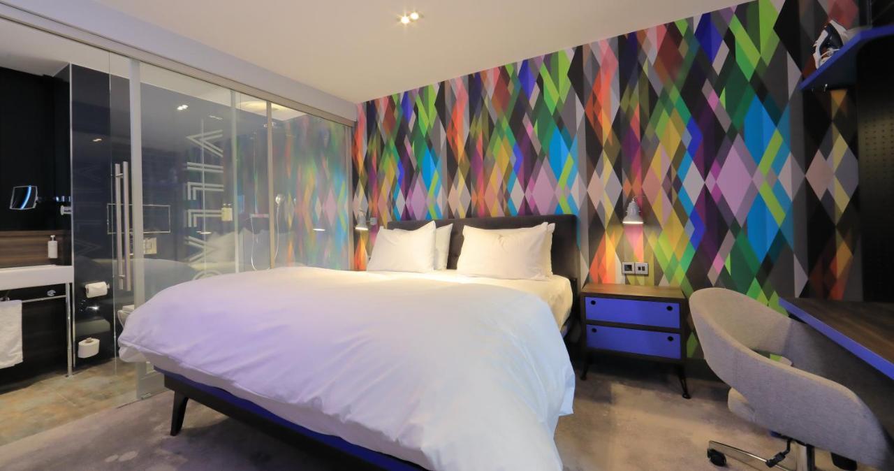 Village Hotel 베이싱스토크 외부 사진